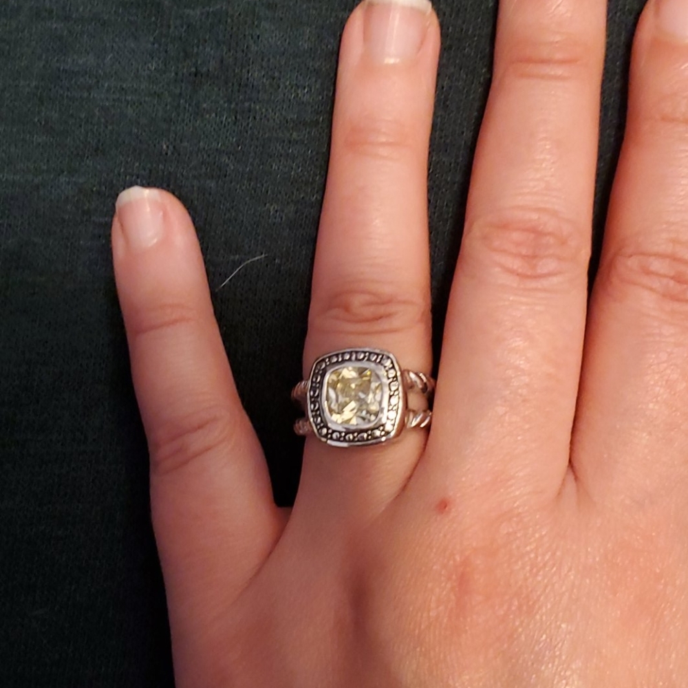 Gemstone Ring size 7/8